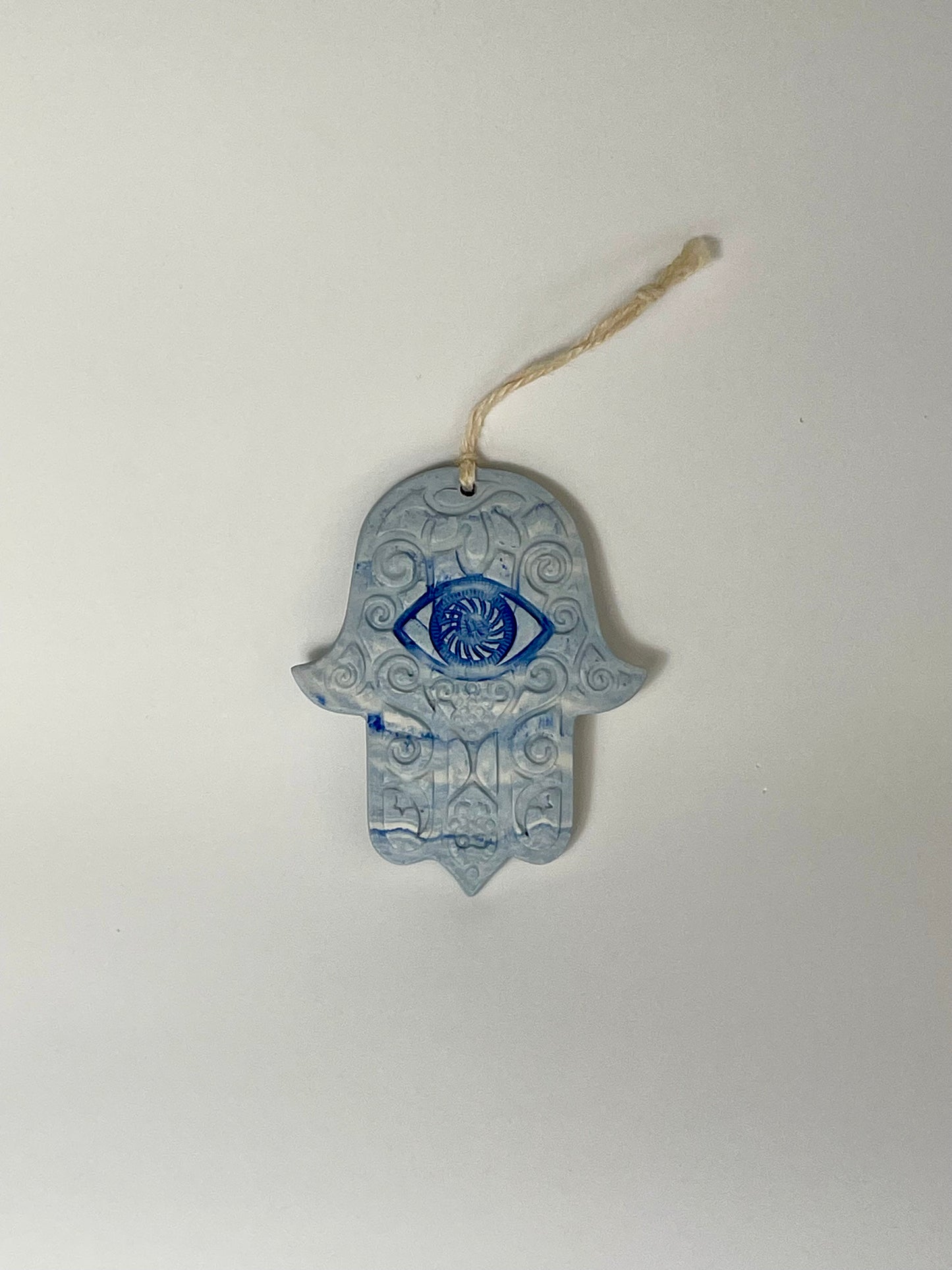 Hamsah Wall Ornament (Medium Aprox 4.5x3.5 Inch)