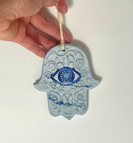 Hamsah Wall Ornament (Medium Aprox 4.5x3.5 Inch)
